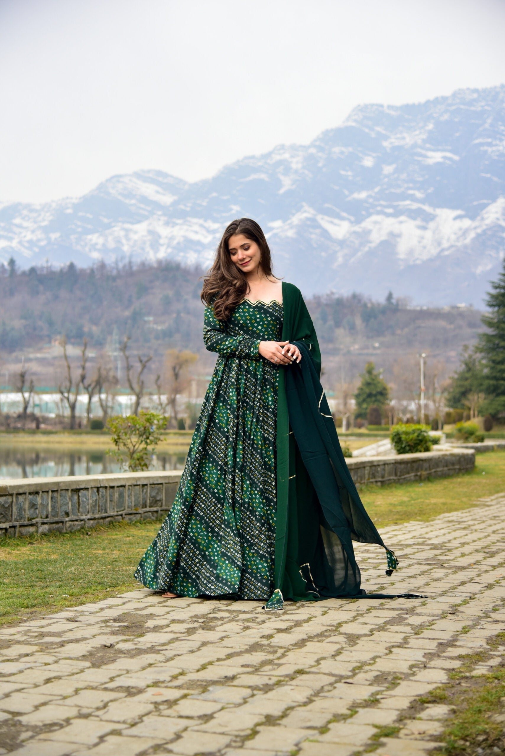 green shimmer glace maxi set