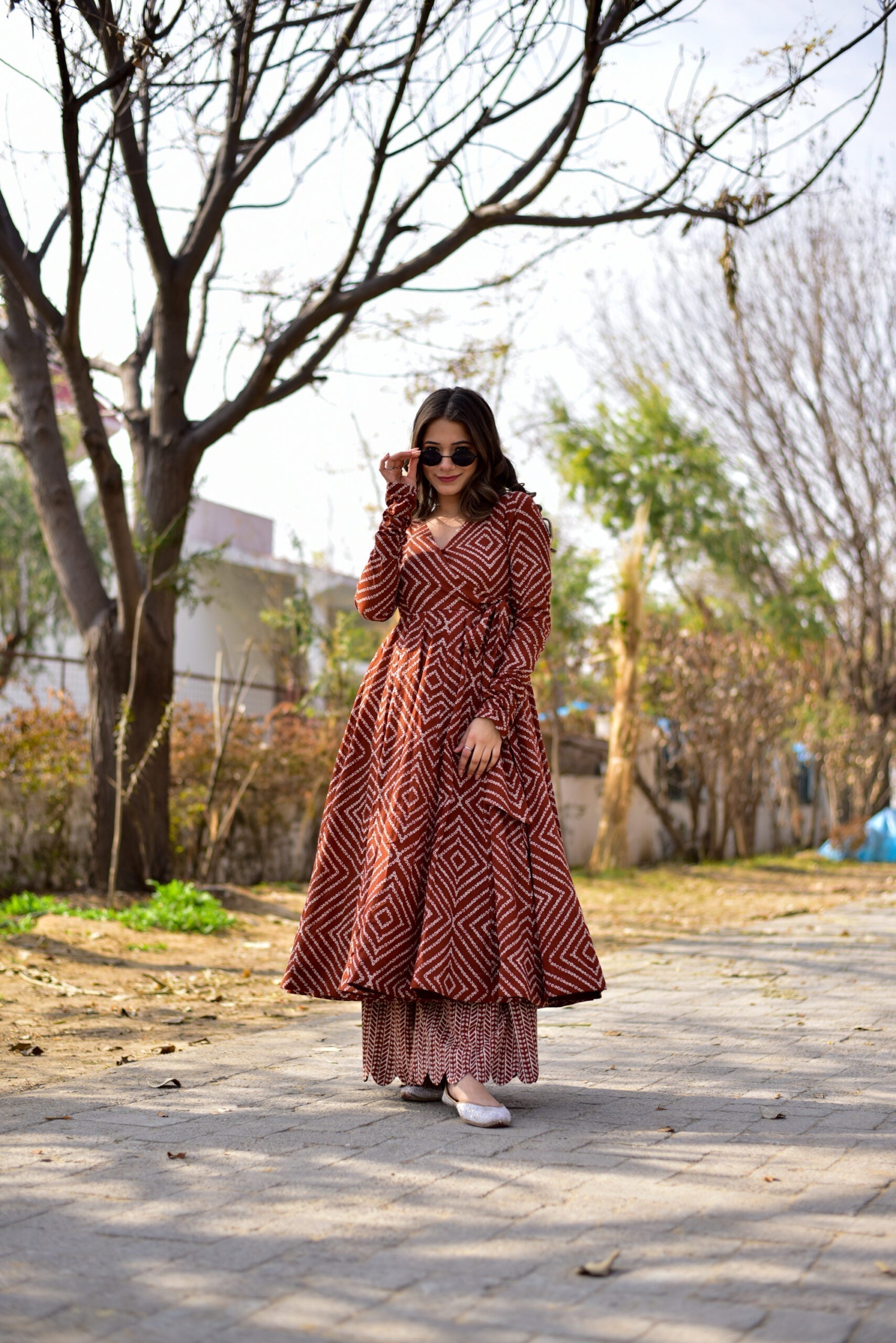 brown emerald suit set