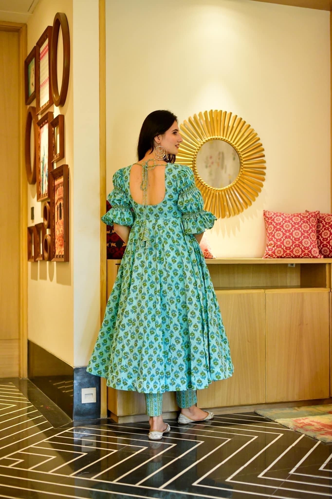 Aradhya sea green suit set