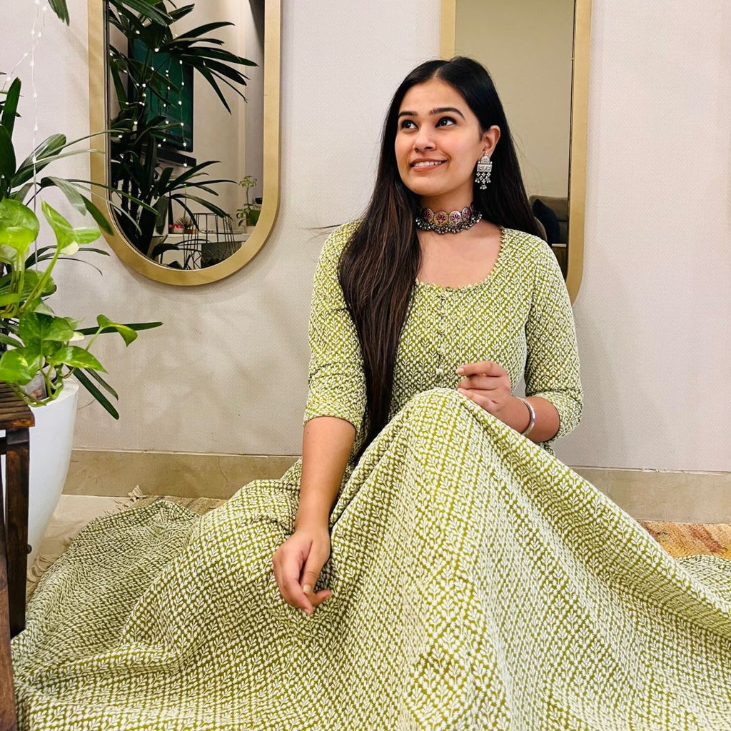GREEN EMBROIDERED ANARKALI MAXI DRESS